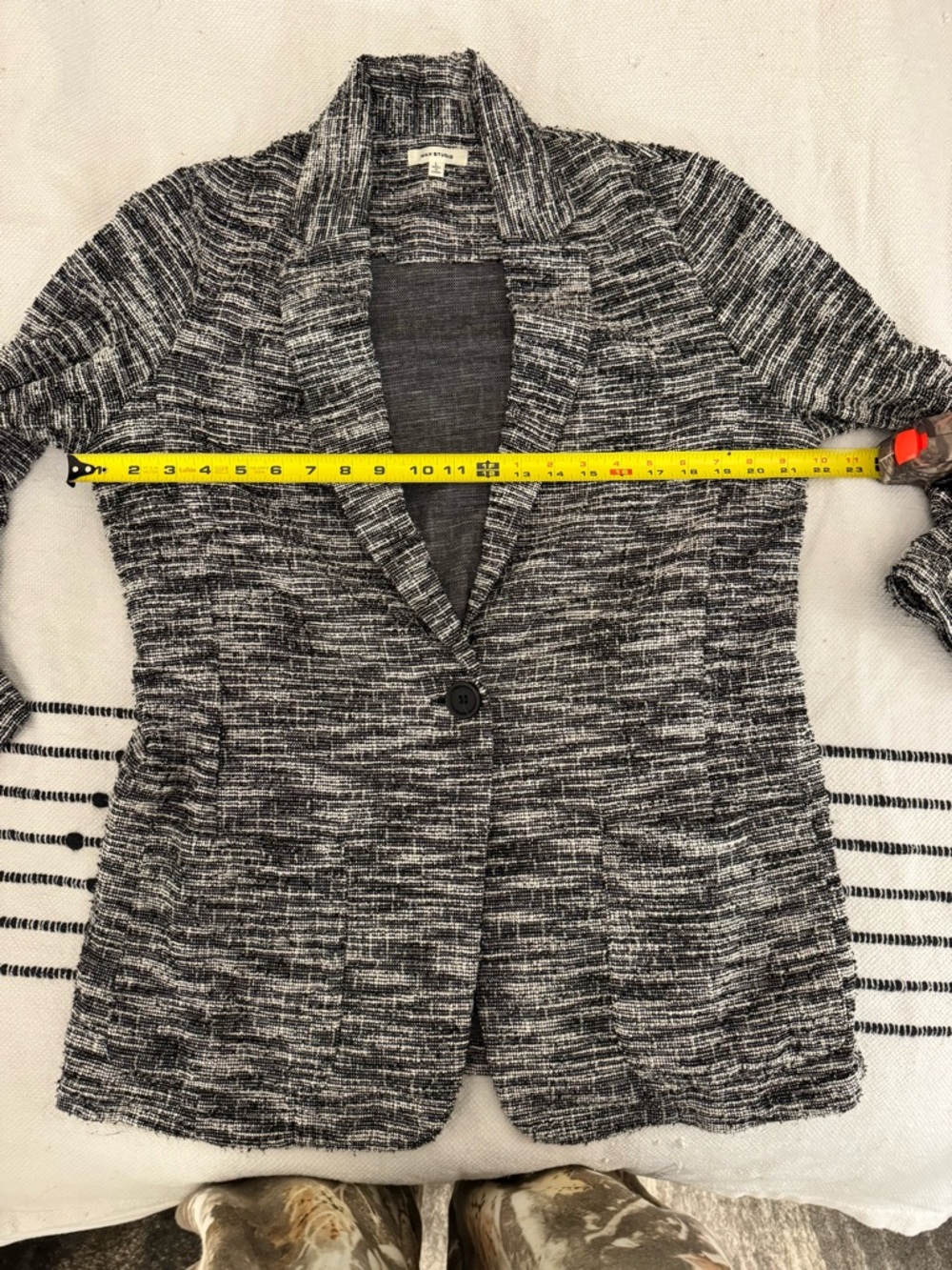 Max Studio Blazer - Picture 3 of 4